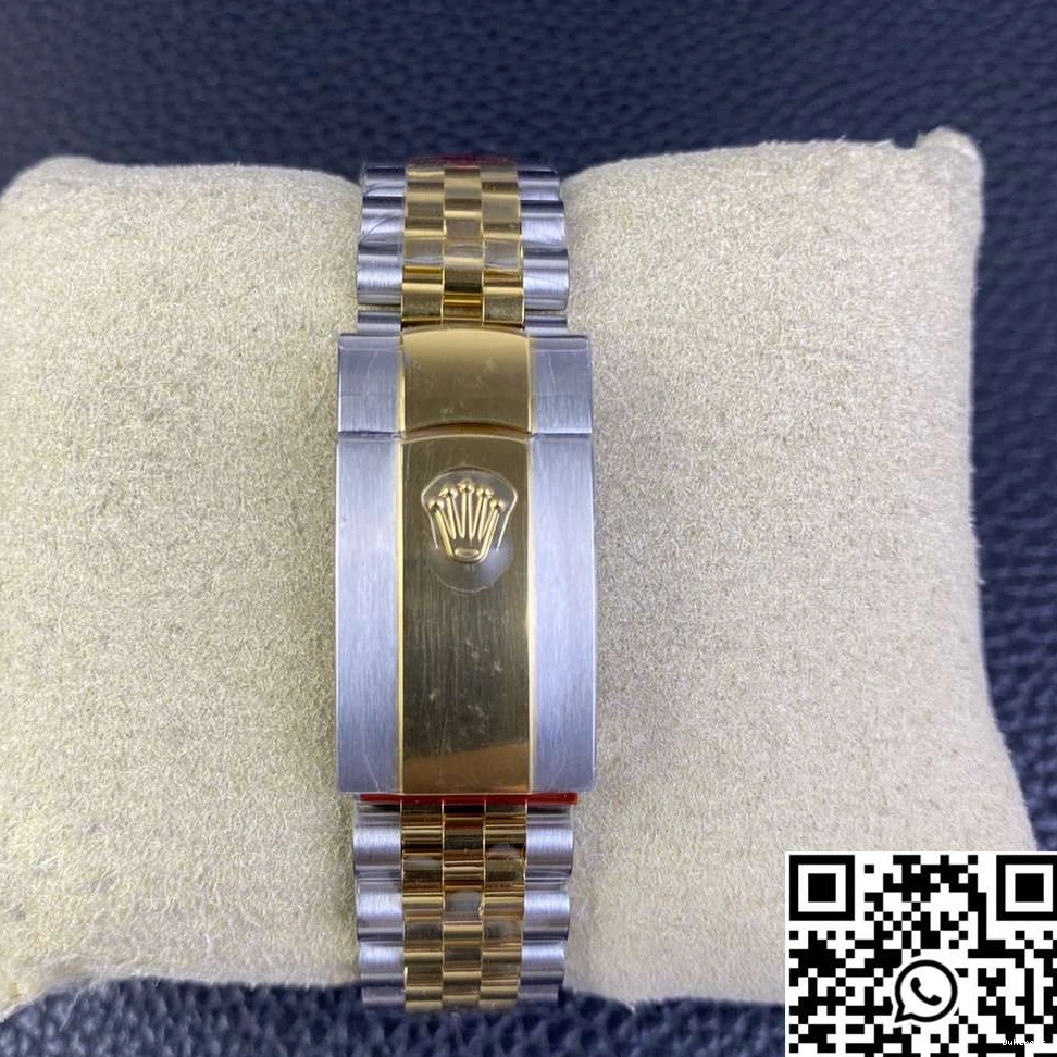 Rolex Hourmarker VS Datejust Silver 36MM M126233 Tone Diamond Dial Motif Two Factory 1231